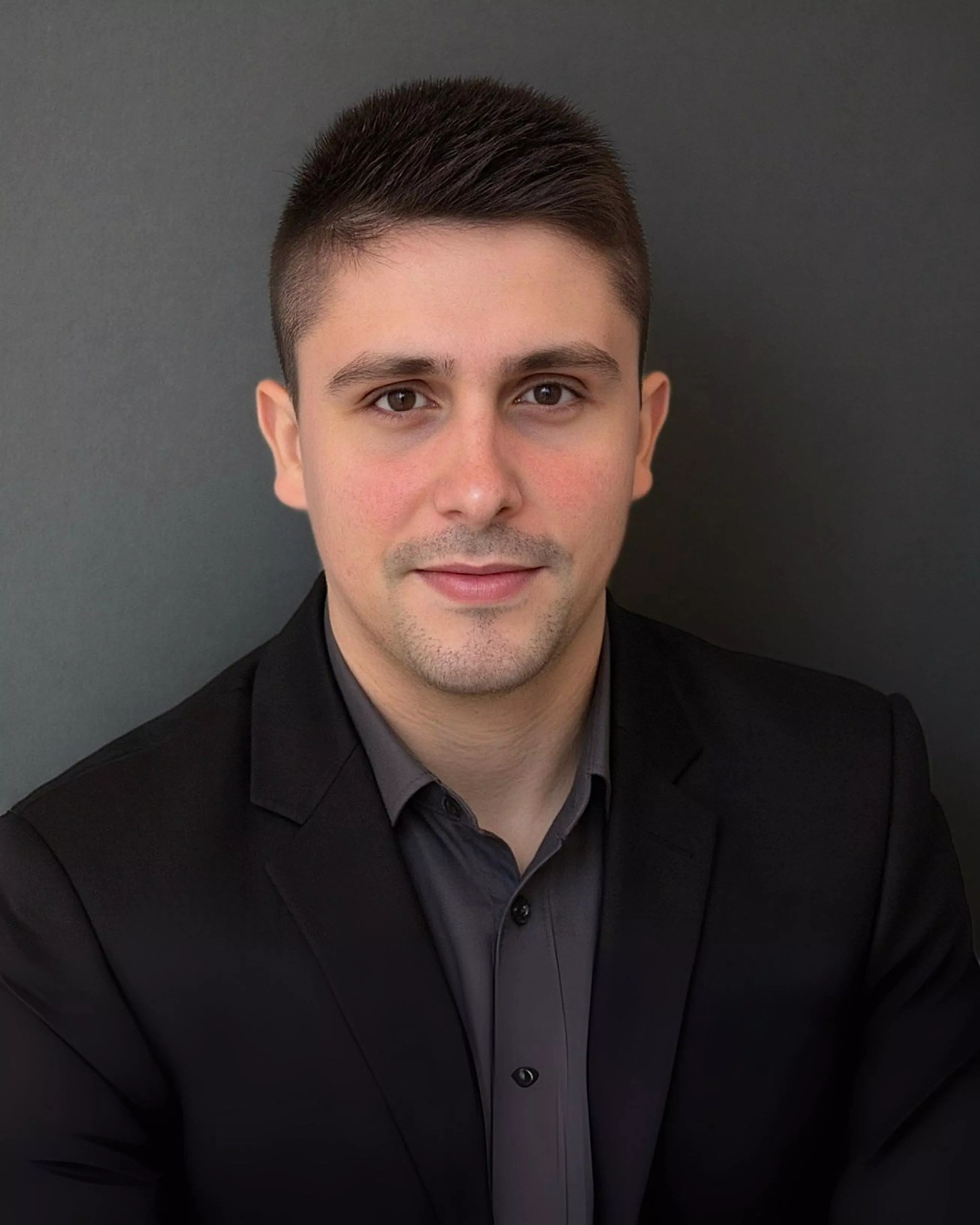 Professor Victor, especialista em Power BI e Excel